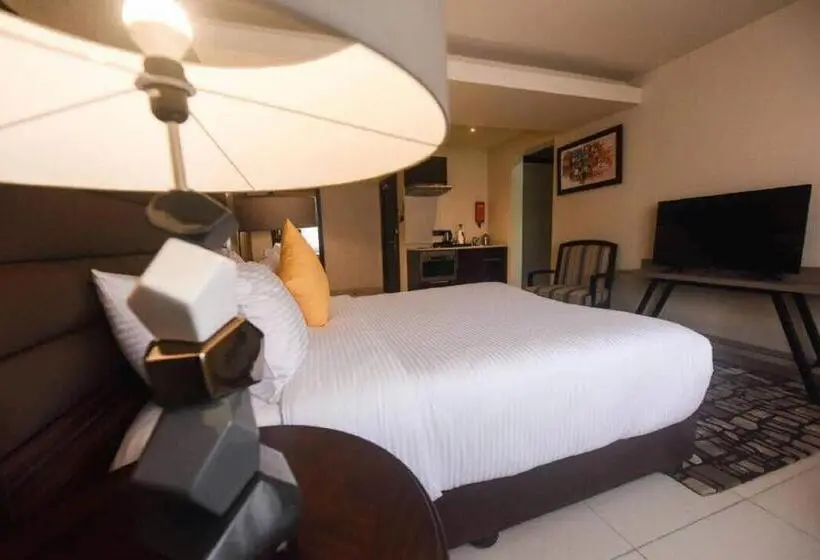 デラックスルーム, The Palms By Eagles Accra