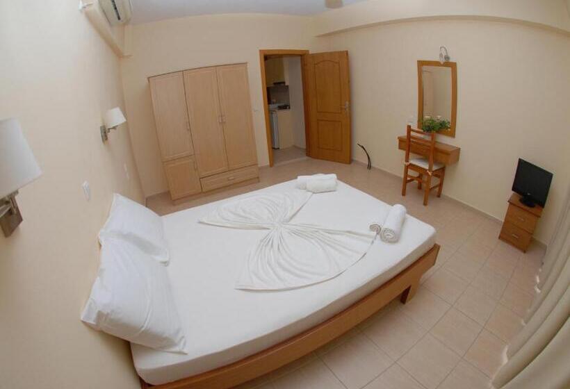 バルコニー付きスタンダードルーム, Nikos Hotel And Apartments