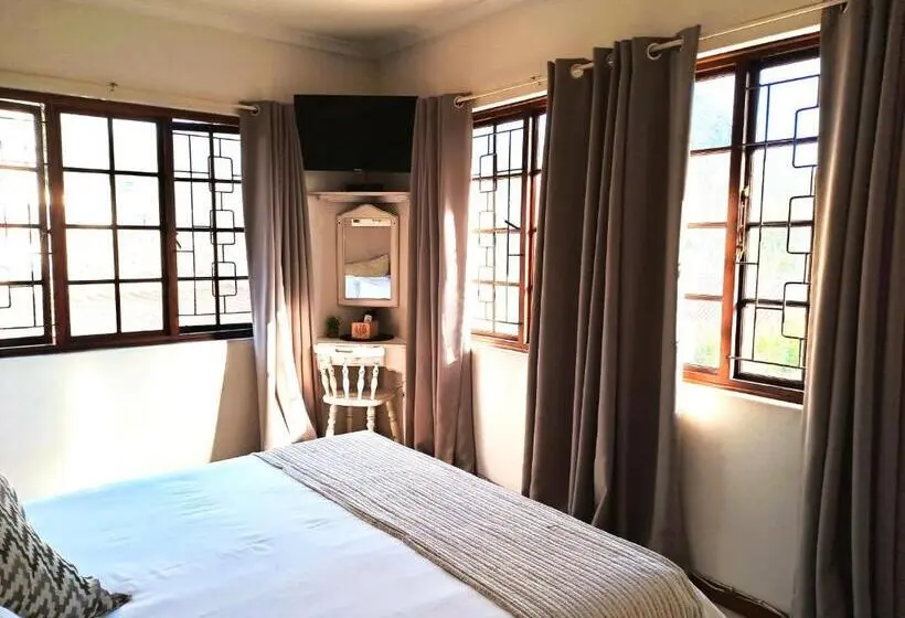 اتاق استاندارد با تخت بزرگ, Old Mill Guest House