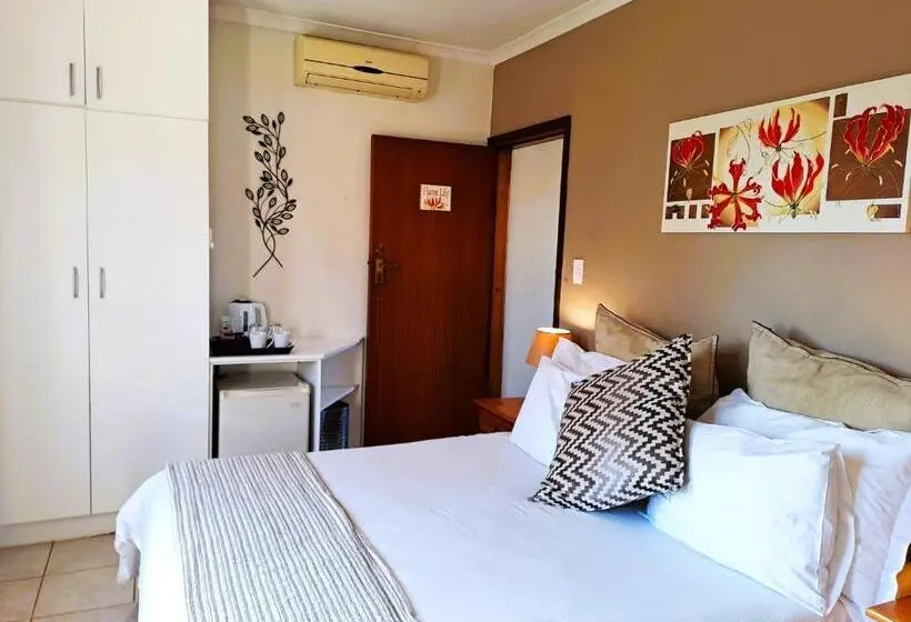 اتاق استاندارد با تخت بزرگ, Old Mill Guest House