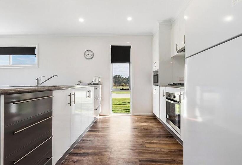 וילה דלוקס 3 חדרים, Discovery Parks   Moama Waters