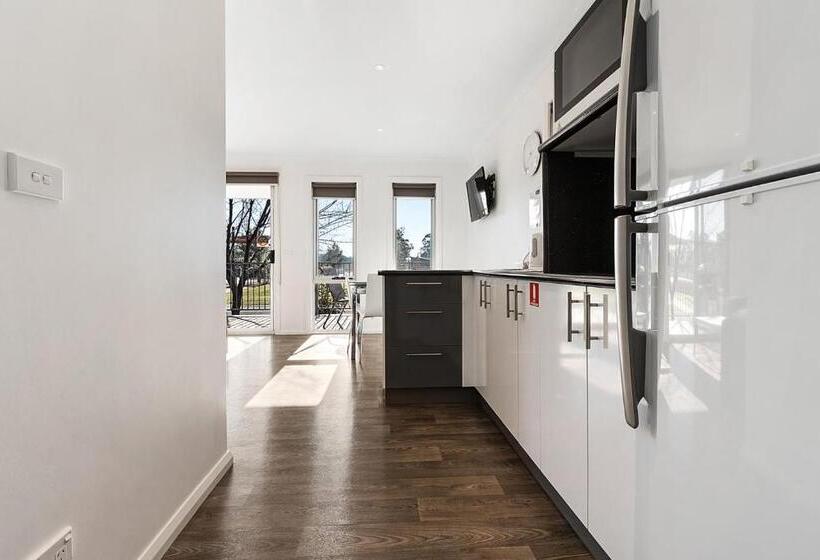 スーペリアキャビン, Discovery Parks   Moama Waters