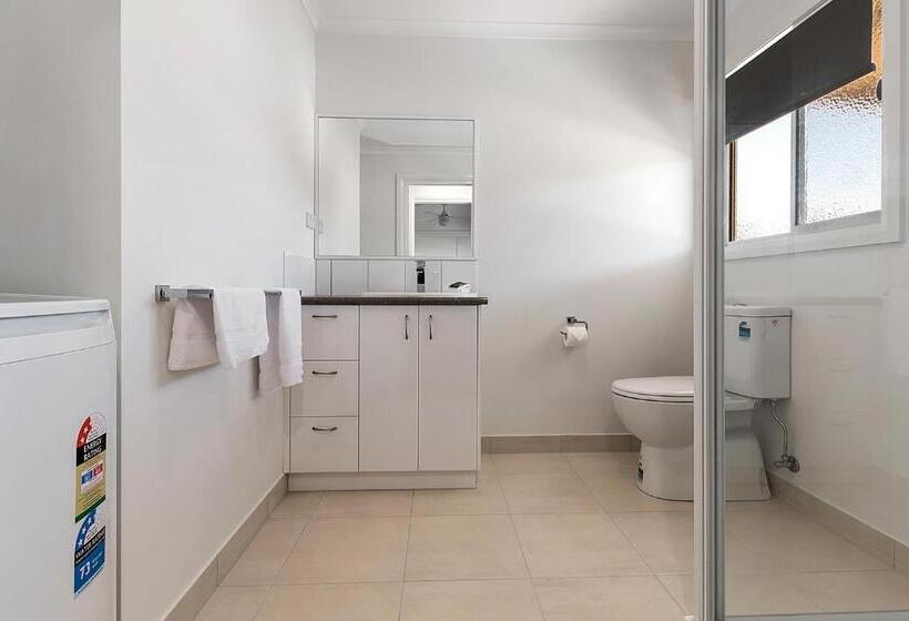 ３ベッドルームのデラックスビラ, Discovery Parks   Moama Waters