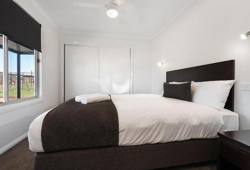 ３ベッドルームのデラックスビラ, Discovery Parks   Moama Waters