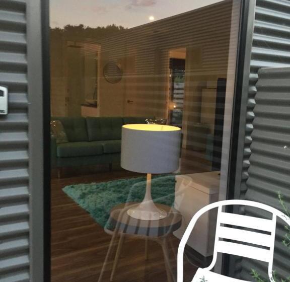 キングサイズベッドのデラックスルーム, Driftaway On Dundas