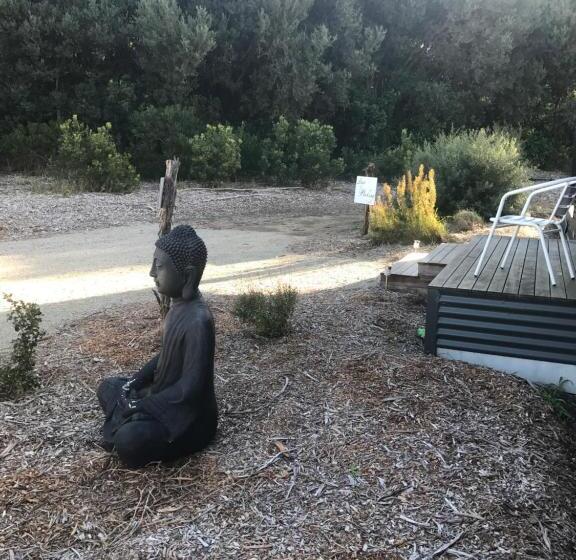 キングサイズベッドのデラックススイート, Driftaway On Dundas