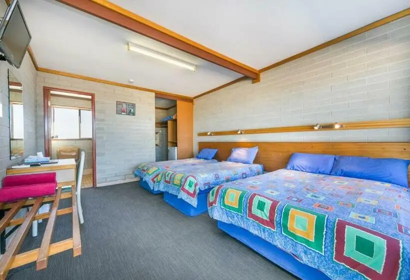 Quarto standard, Nullarbor Roadhouse
