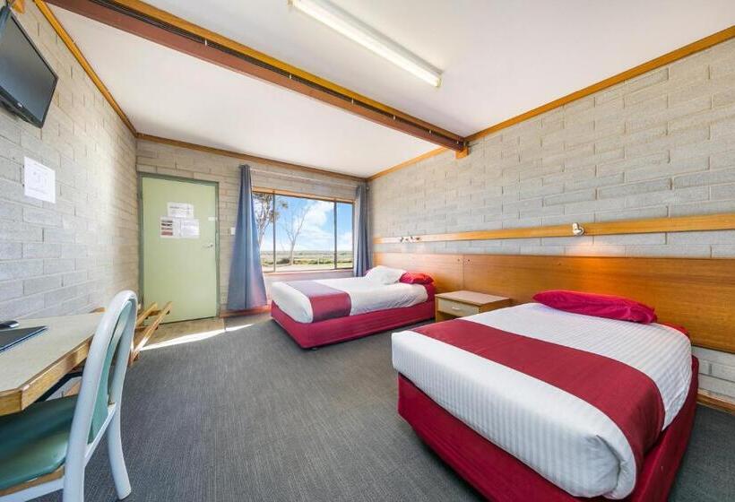标准间, Nullarbor Roadhouse