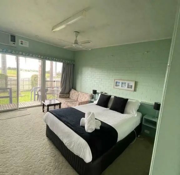 اتاق استاندارد, Inverloch Motel