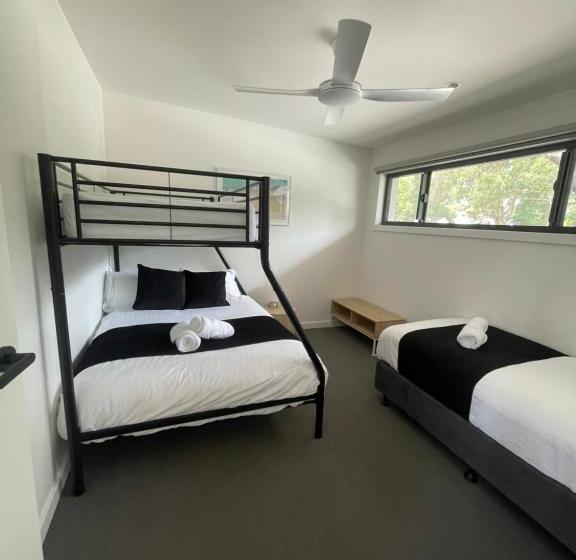 디럭스 패밀리 룸, Inverloch Motel