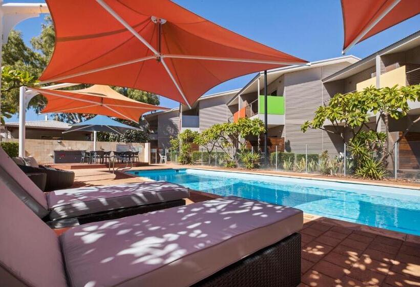 带大床的套房, Onslow Beach Resort