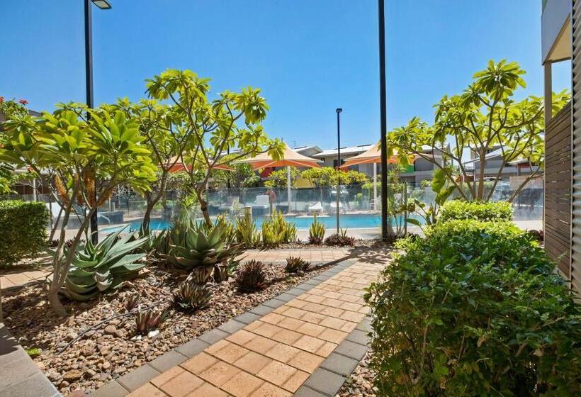 家庭套房, Onslow Beach Resort