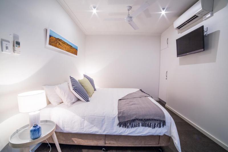 이그제큐티브 스위트, Onslow Beach Resort