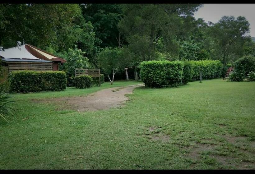 오두막, Bielby's Hideaway