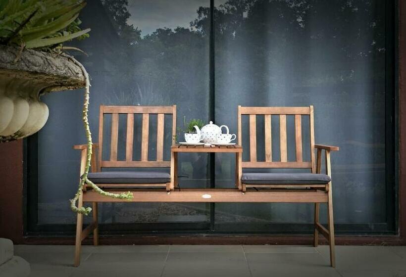 오두막, Bielby's Hideaway