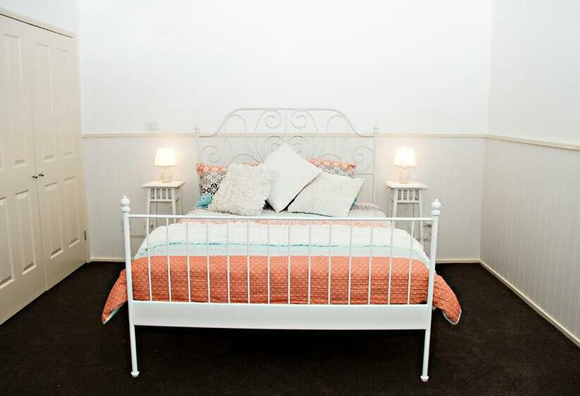 오두막, Bielby's Hideaway