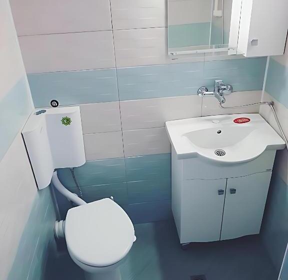 اتاق استاندارد با تراس, Guesthouse Flora