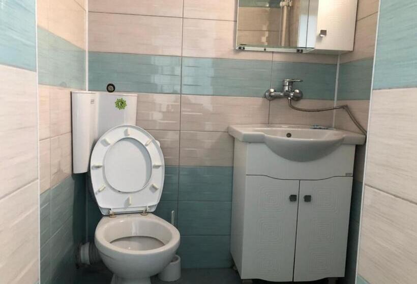 اتاق استاندارد با تراس, Guesthouse Flora