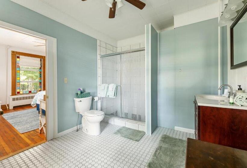 Номер Стандарт, The Cottonwood Inn B&b