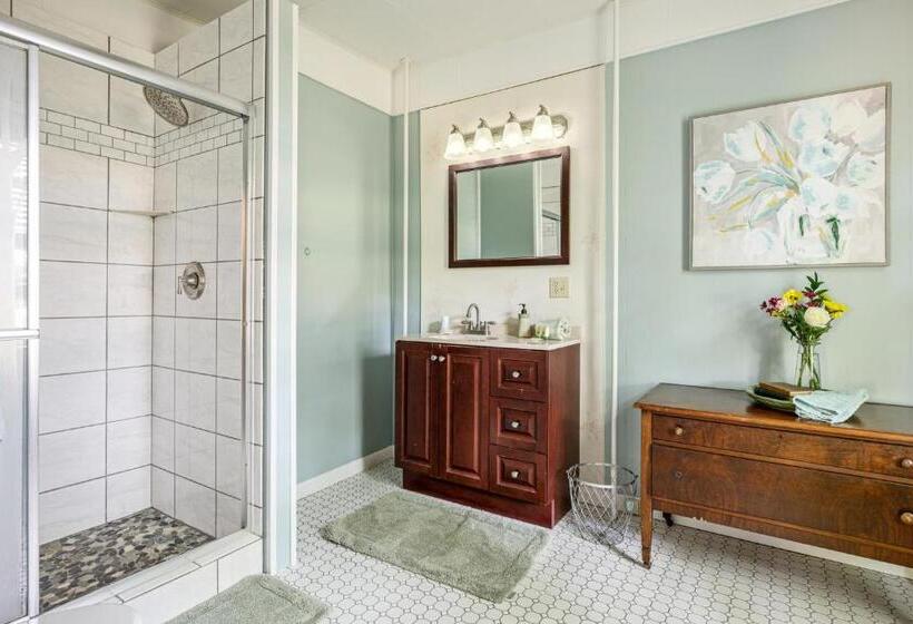 Номер Стандарт, The Cottonwood Inn B&b