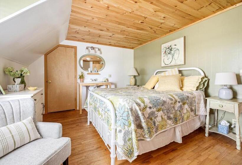 Номер Стандарт, The Cottonwood Inn B&b