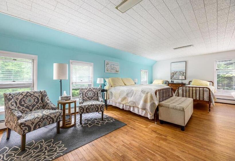 Семейный Номер, The Cottonwood Inn B&b