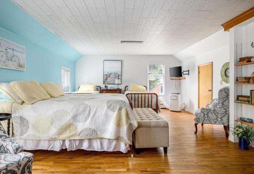 Семейный Номер, The Cottonwood Inn B&b