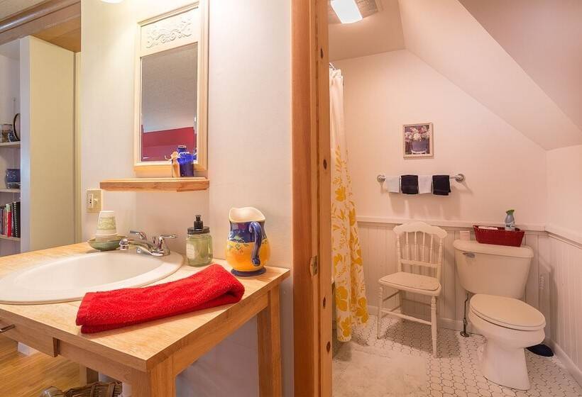 Номер Стандарт, The Cottonwood Inn B&b