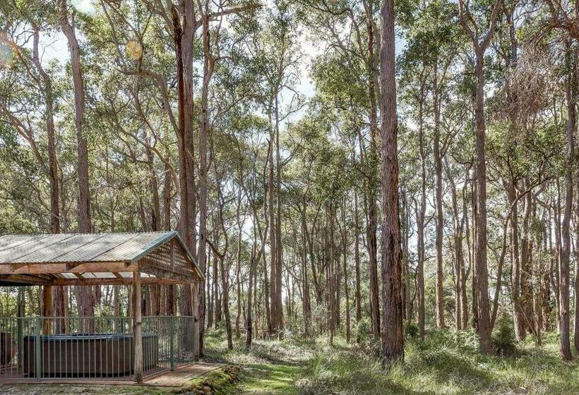 一居室别墅, The Grove Distillery & Brewery