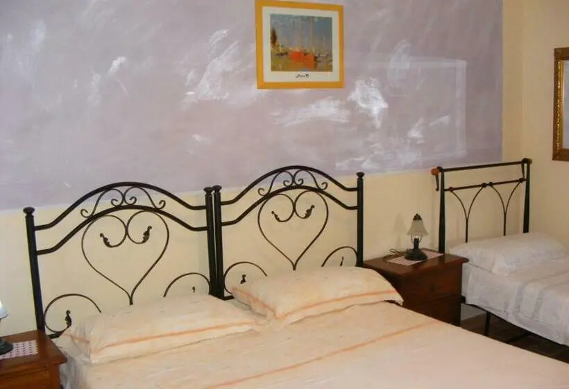 エコノミートリプルルーム, Agriturismo Bellebuono
