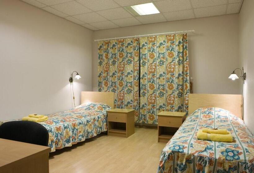 اتاق استاندارد با سرویس بهداشتی مشترک, Posti Hostel