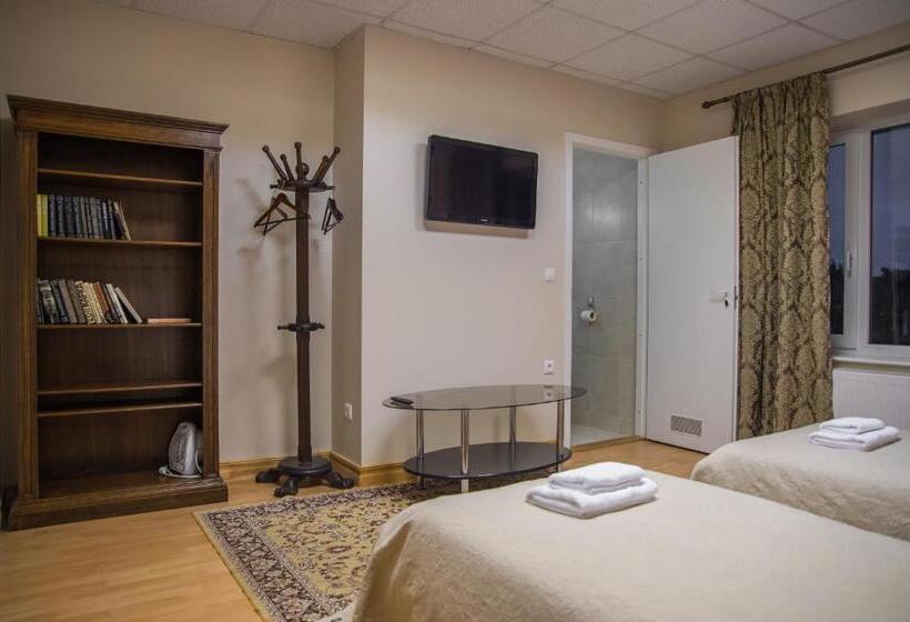 اتاق استاندارد, Posti Hostel