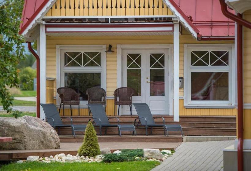 خانه 1 خوابه, Posti Hostel