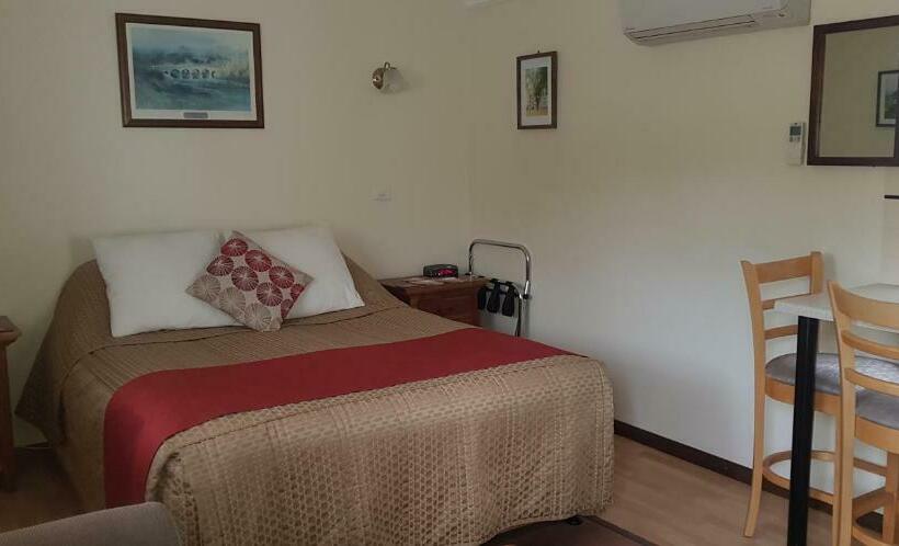 إستوديو قياسى, Richmond Barracks