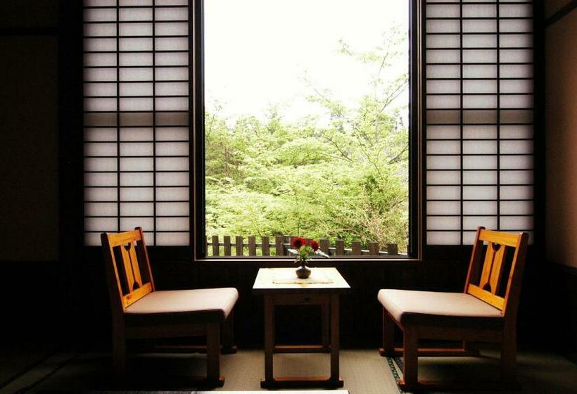 スタンダードルーム, Nanakamado