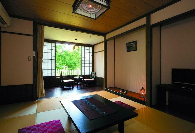 スタンダードルーム, Nanakamado