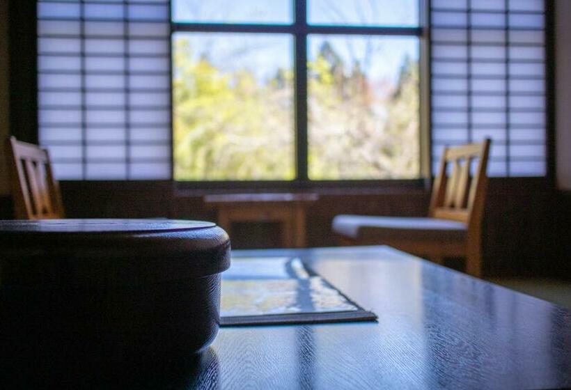 スタンダードルーム, Nanakamado