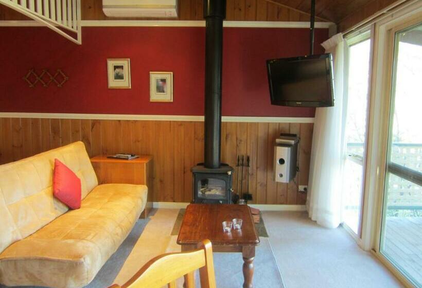 キャビン, Willowlake Cottages