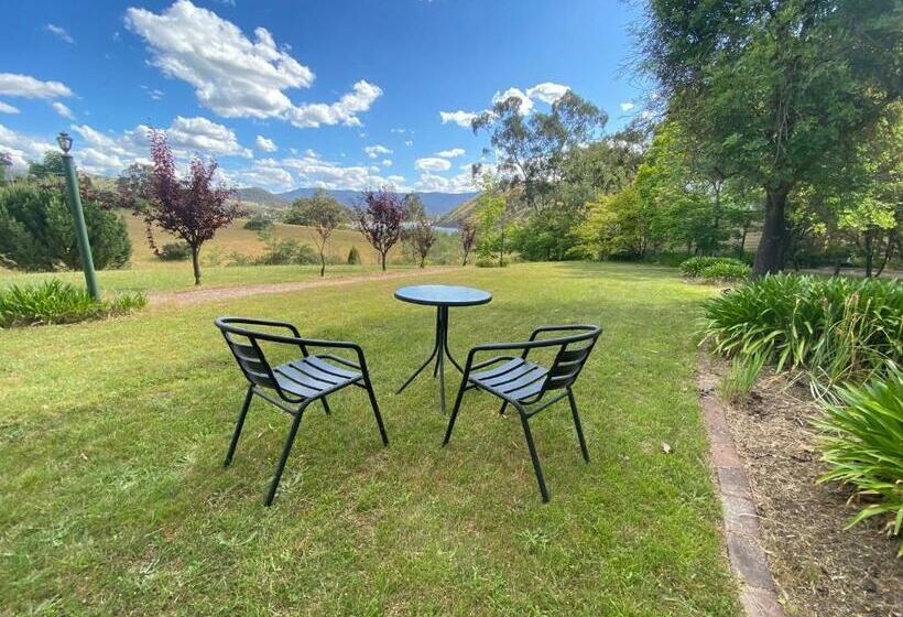 キャビン, Willowlake Cottages