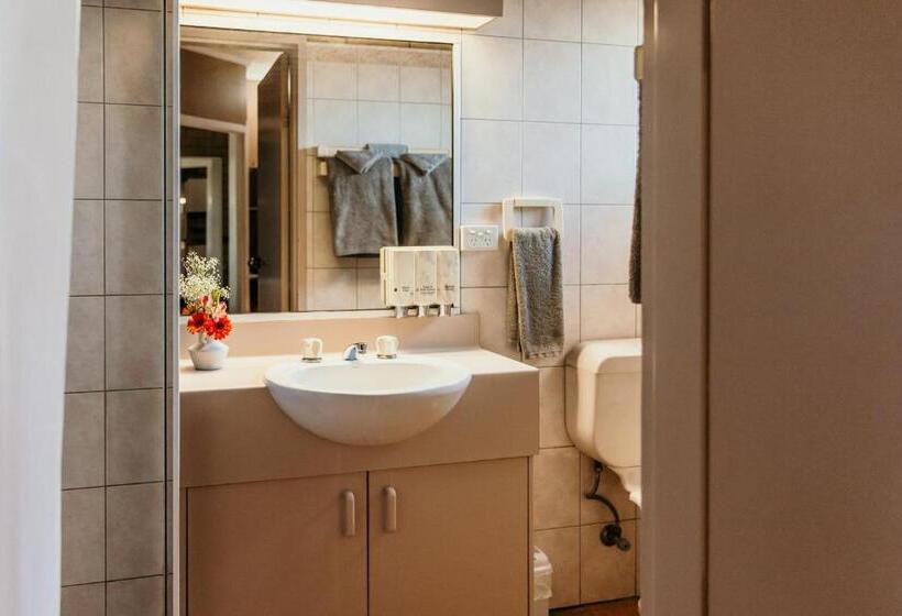 اتاق استاندارد, Abacus Motel