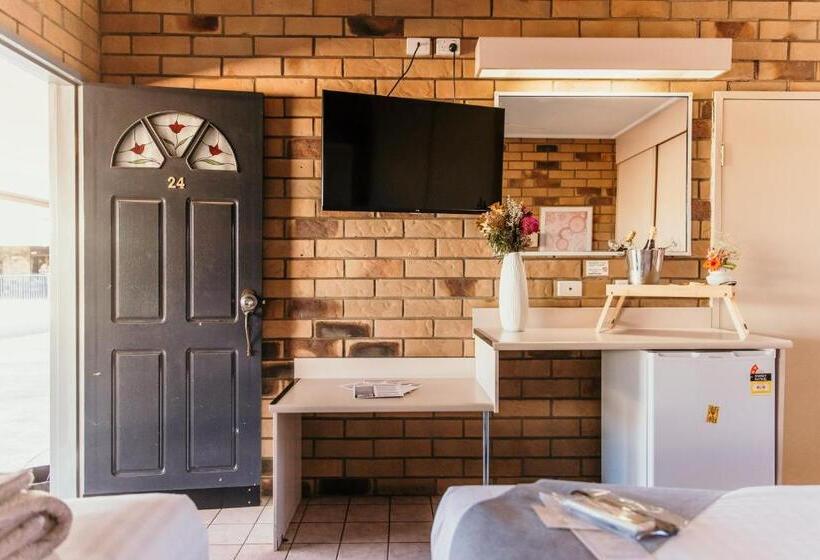 غرفة قياسية, Abacus Motel