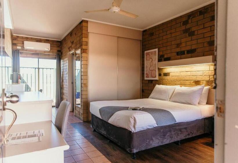 غرفة قياسية, Abacus Motel