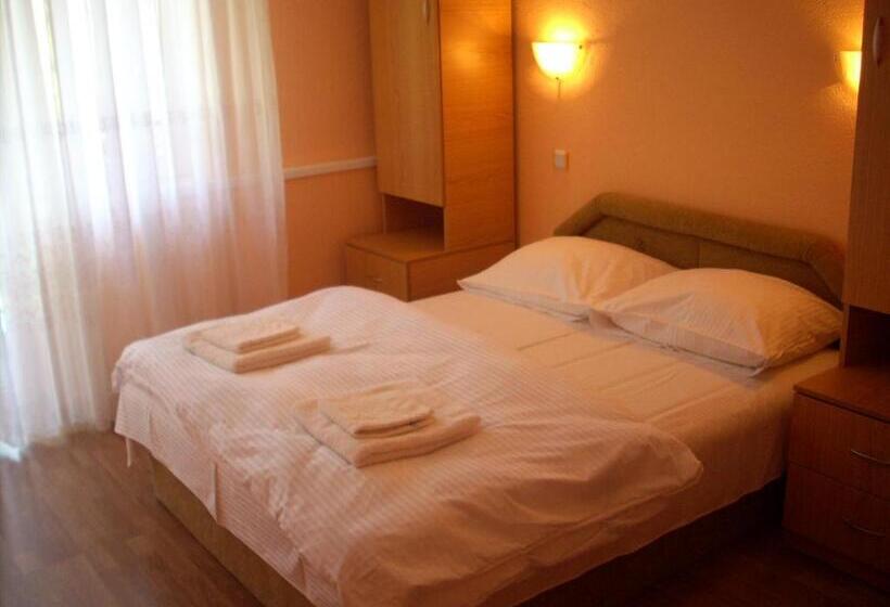 اتاق استاندارد, B&b Vila Raj