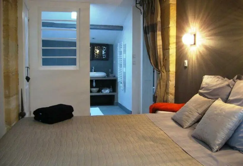 スタンダードルーム, Chambres D'hotes La Chartreuse Des Eyres