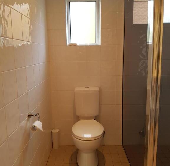 דירת חדר, Centralpoint Motel