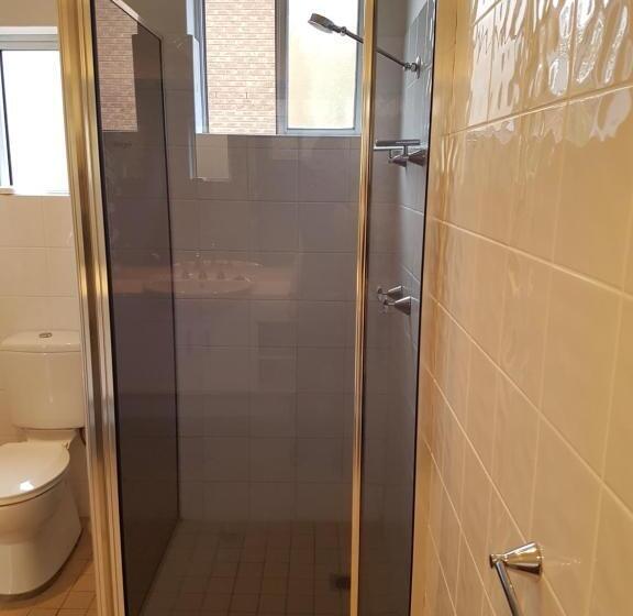 דירת חדר, Centralpoint Motel