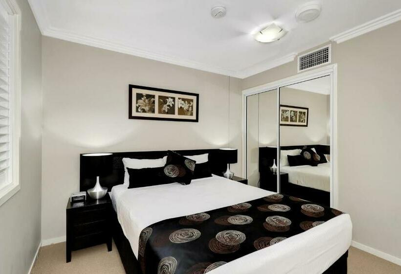 آپارتمان 1 خوابه با چشمانداز استخر, Eden By The Bay