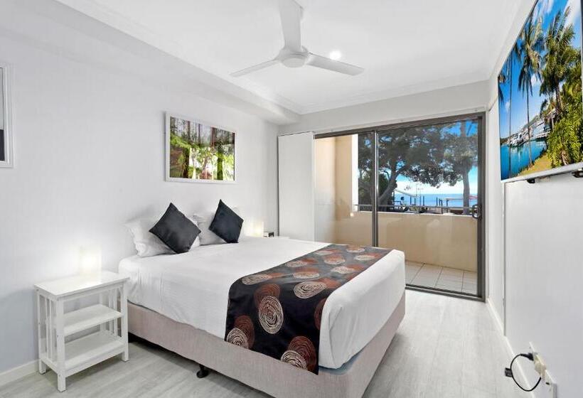 آپارتمان 2 خوابه با چشمانداز دریا, Eden By The Bay