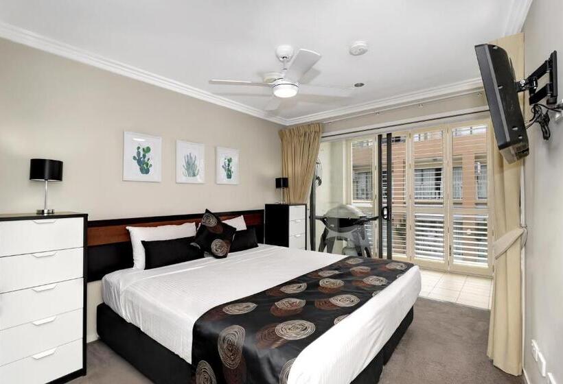 2 Bedroom Apartment Pool View, Eden By The Bay