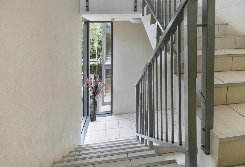 2 Bedroom Apartment Pool View, Eden By The Bay